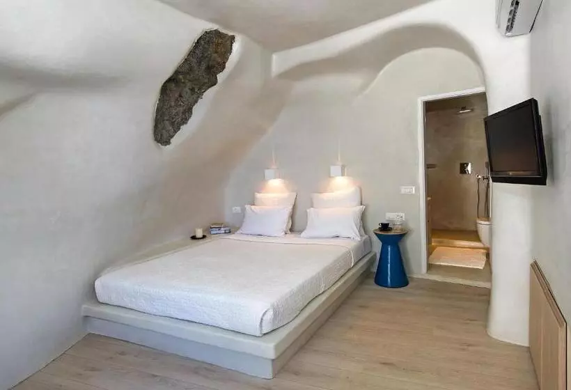 Fotos del hotel Porto Fira Suites:  9