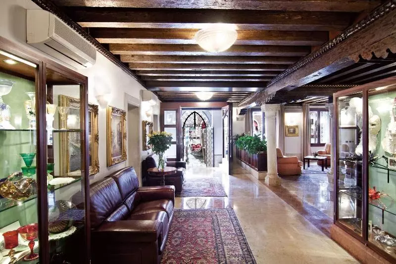 Fotos del hotel Foscari Palace:  3