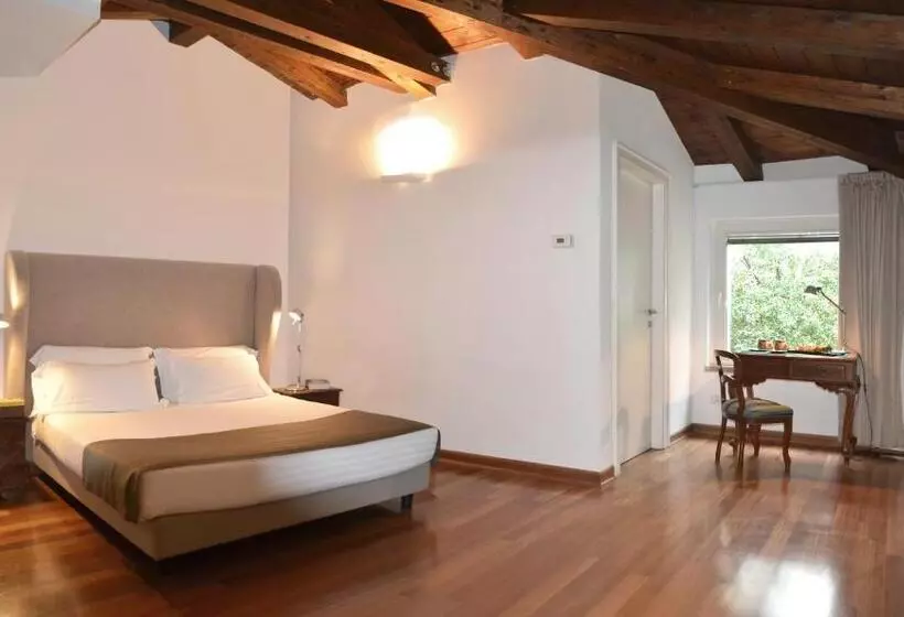 Finis Africae Country House