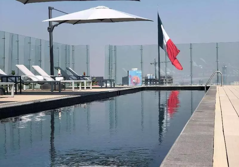 Fotos del hotel Galeria Plaza San Jeronimo:  14