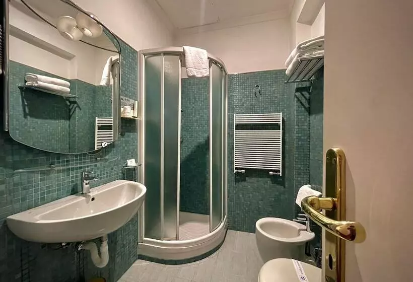 Fotos del hotel Lilium:  4