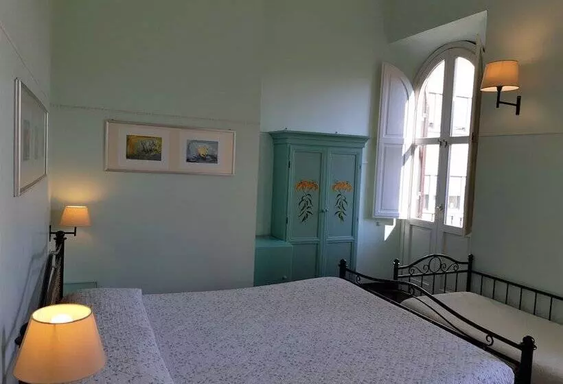 Fotos del hotel Lilium:  24