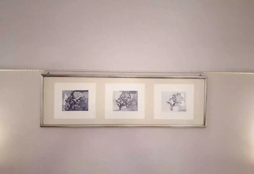 Fotos del hotel Lilium:  8