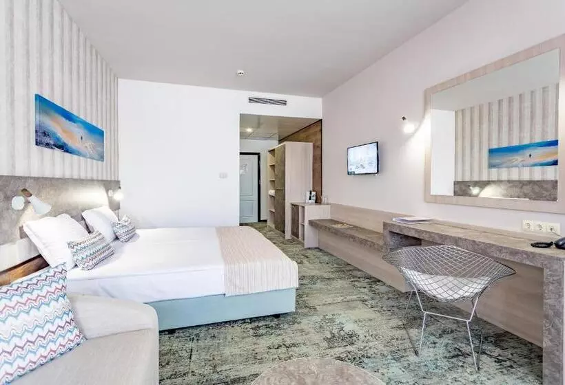 Hi Hotels Imperial Resort (former Club Calimera)