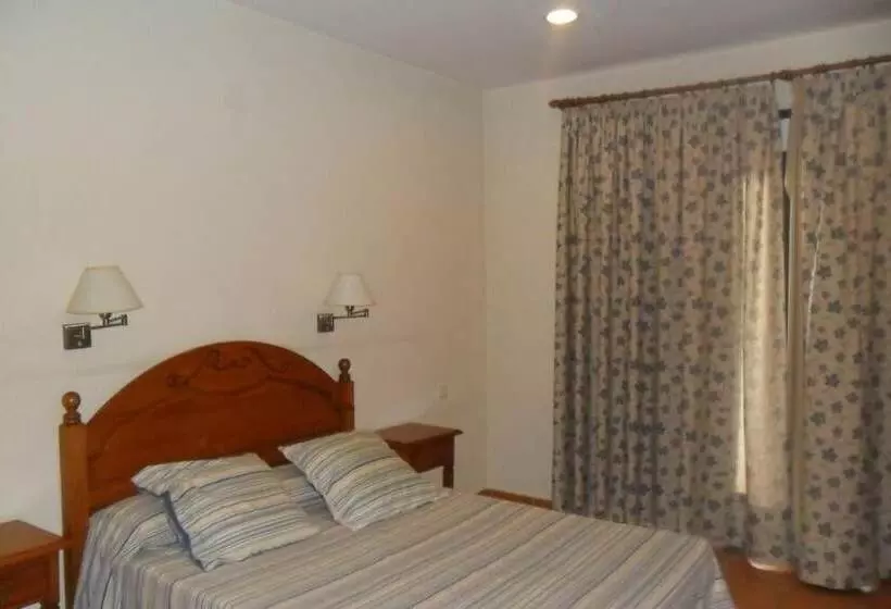 Fotos del hotel Doña Aldonza:  22
