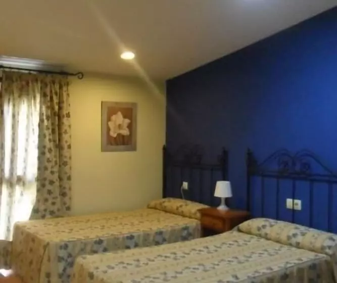 Fotos del hotel Doña Aldonza:  6