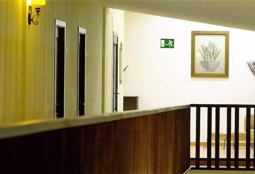 Fotos del hotel Doña Aldonza:  7