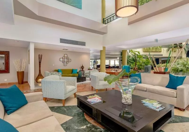 Fotos del hotel Hodelpa Garden Suites:  7