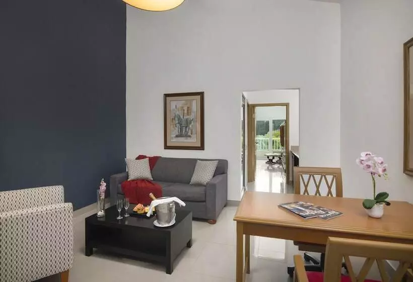 Fotos del hotel Hodelpa Garden Suites:  8