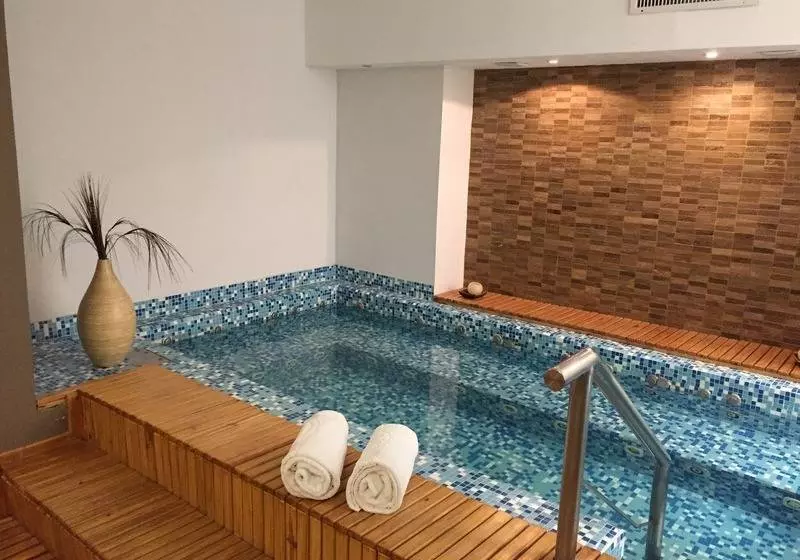 Fotos del hotel Kenton Palace Bariloche:  6