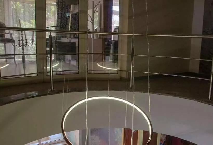 Fotos del hotel New Royal:  8