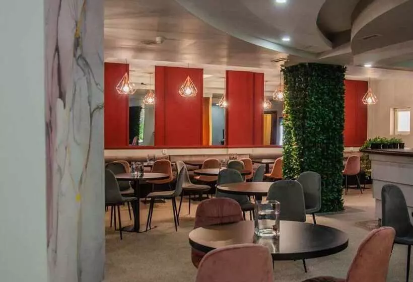 Fotos del hotel New Royal:  6