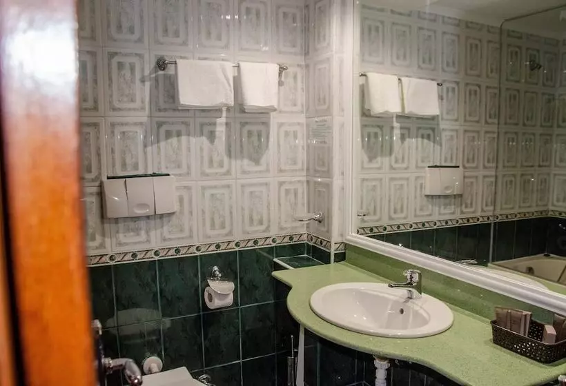 Fotos del hotel New Royal:  14