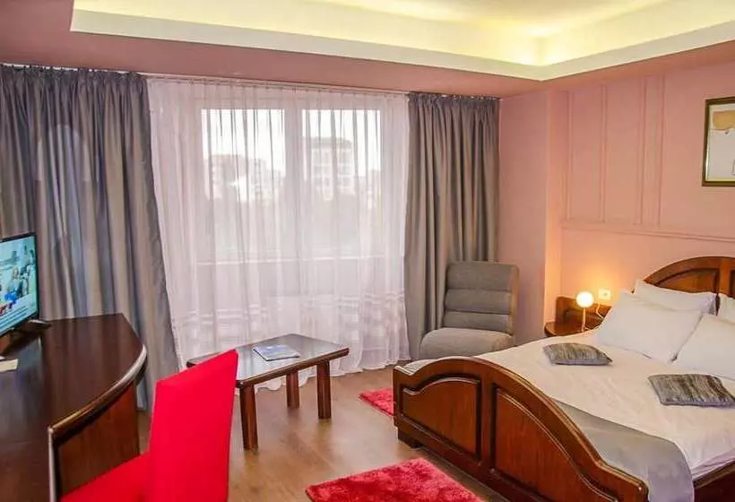 Fotos del hotel New Royal:  19