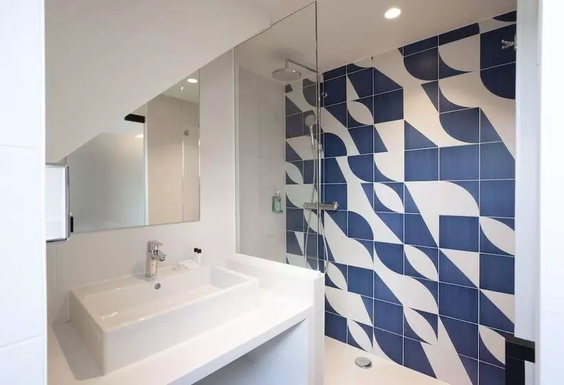 Fotos del hotel New Damshire:  6