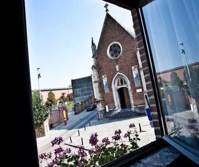 Fotos del hotel New Damshire:  7