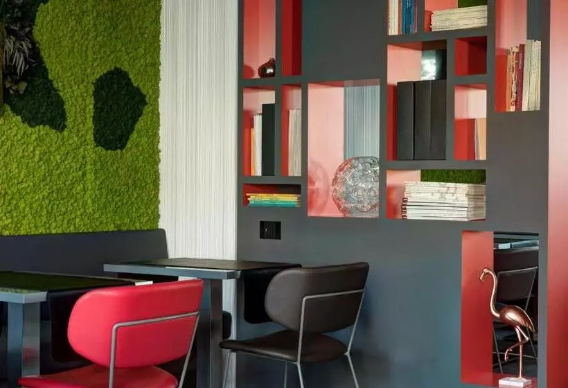 Fotos del hotel Iq  Milano:  10