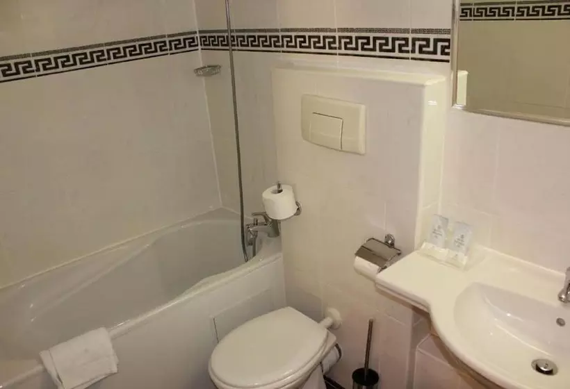 Fotos del hotel Imperial Paris:  5