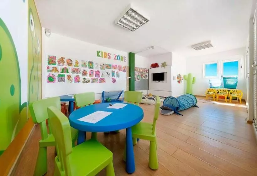 Fotos del hotel Altamadores:  7