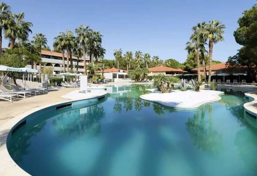 Grand Palladium Garden Beach Resort & Spa  All Inclusive