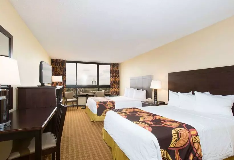 Fotos del hotel Ramada Plaza Resort & Suites By Wyndham Orlando Intl Drive:  20