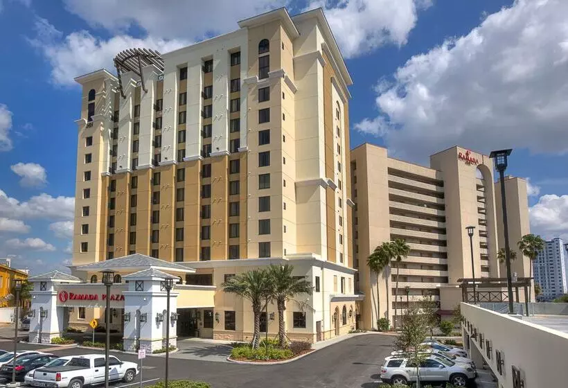 Fotos del hotel Ramada Plaza Resort & Suites By Wyndham Orlando Intl Drive:  16