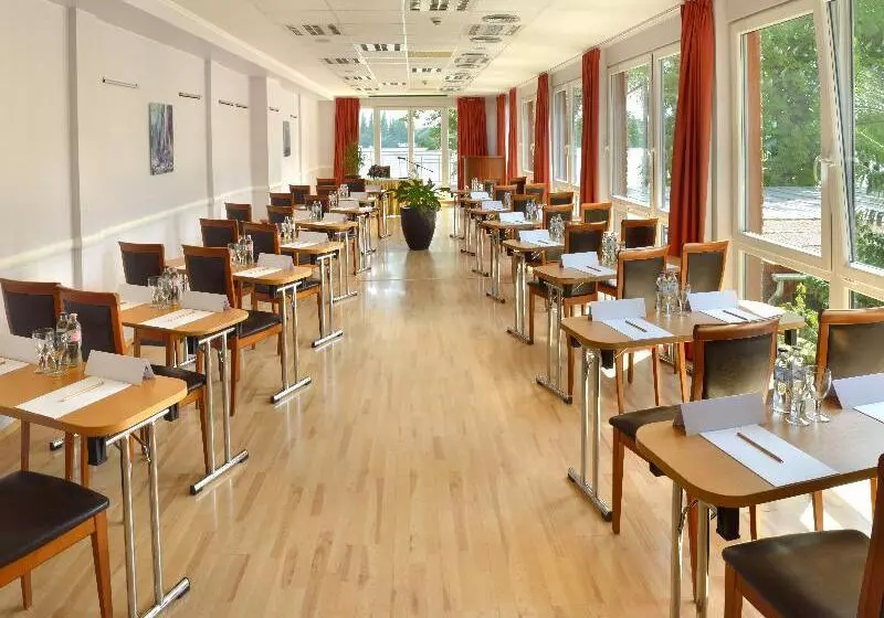 Fotos del hotel Holiday Beach Budapest Wellness  With Sauna Park:  10