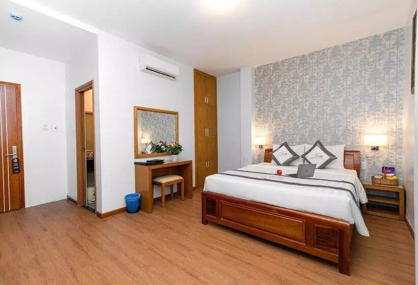 Fotos del hotel Reddoorz Yen Nam  Hoang Van Thu Street:  7