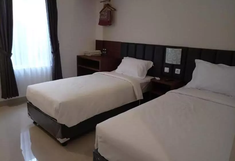 Fotos del hotel Alzara:  7