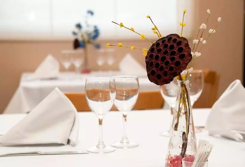 Fotos del hotel Villa De Ayerbe:  4