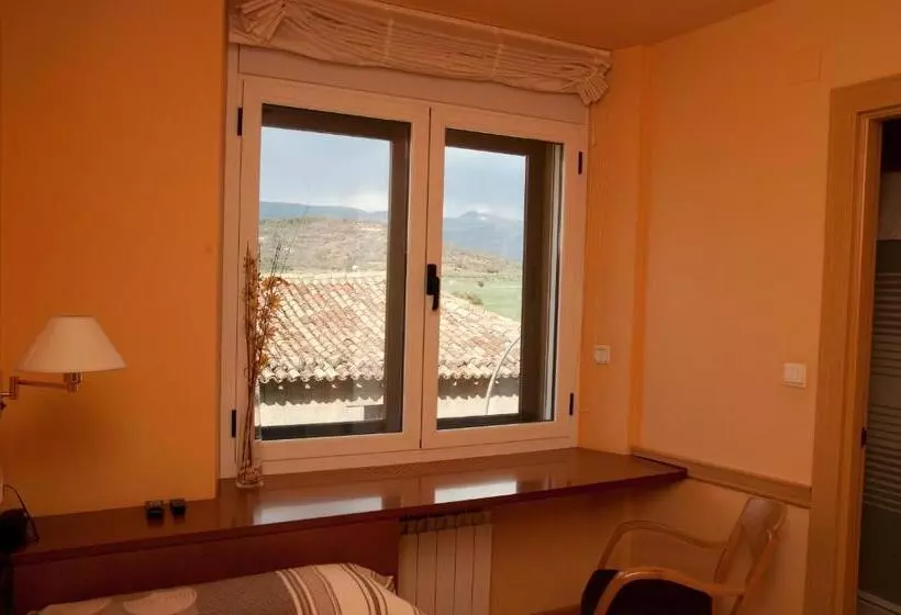 Fotos del hotel Villa De Ayerbe:  8