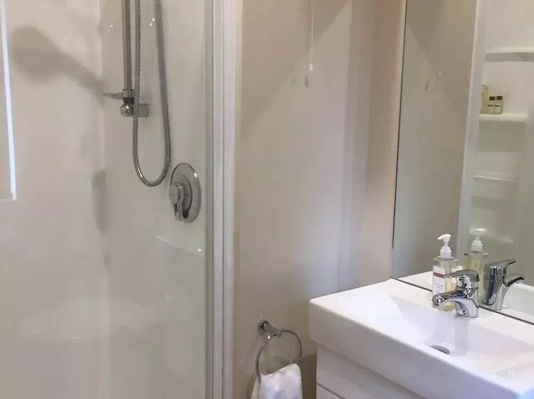 Fotos del hotel Lake Roxburgh Lodge:  7