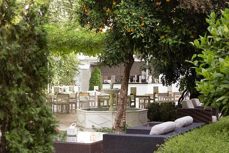 Fotos del hotel Hospes Palacio De Los Patos:  16