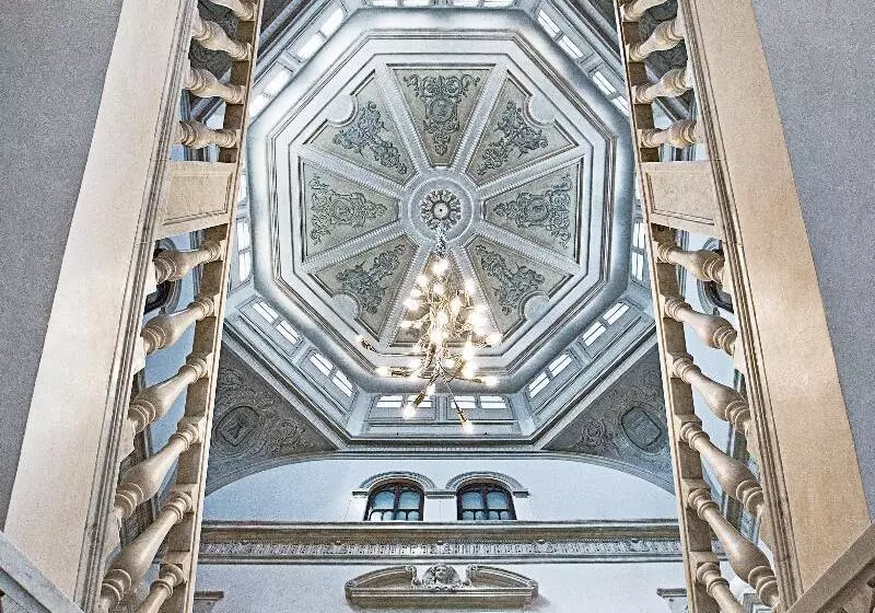 Fotos del hotel Hospes Palacio De Los Patos:  14