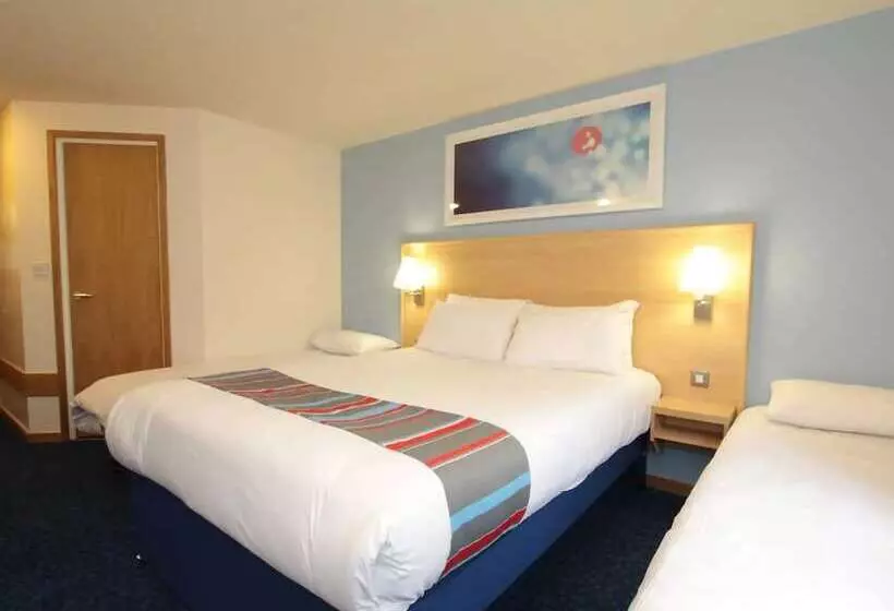 Fotos del hotel Travelodge London Battersea:  7