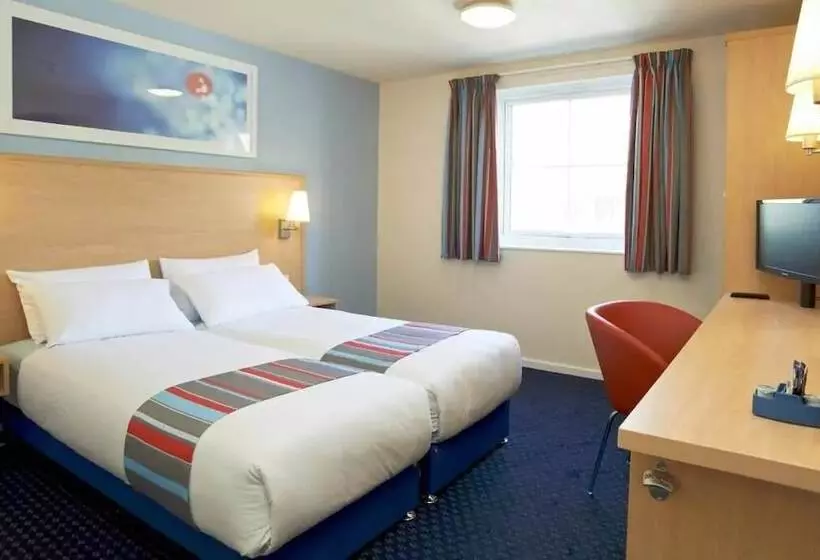 Fotos del hotel Travelodge London Battersea:  15