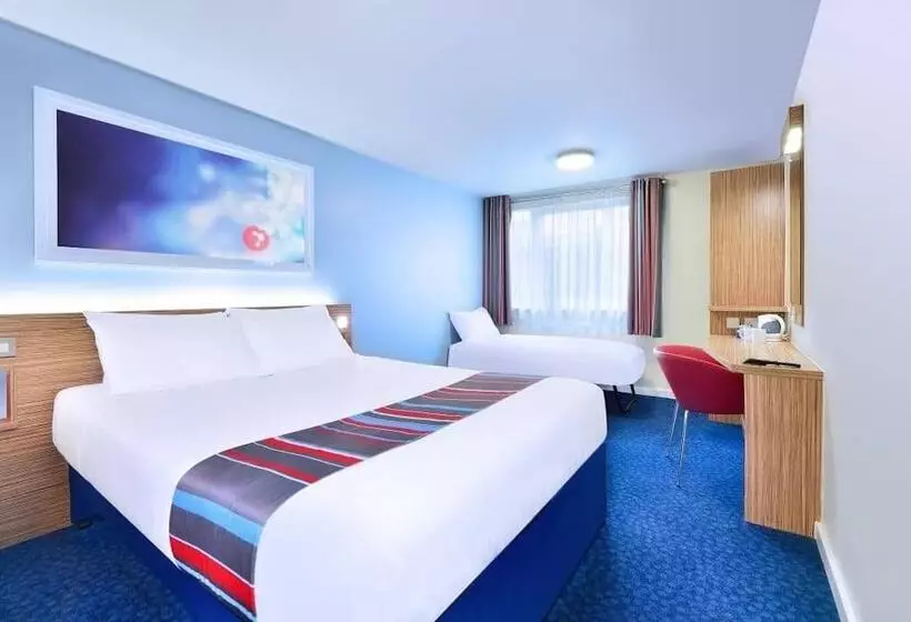 Fotos del hotel Travelodge London Battersea:  17