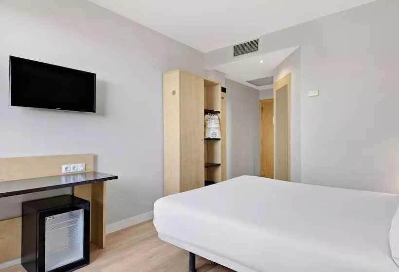 Fotos del hotel B&b  Madrid Pinar De Las Rozas:  18