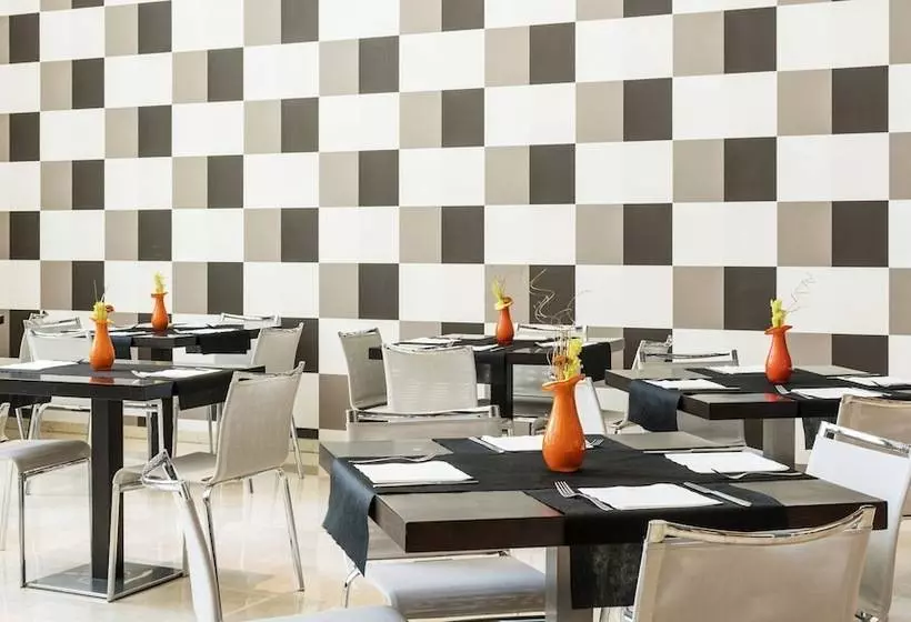 Fotos del hotel Ilunion Aqua 3:  16