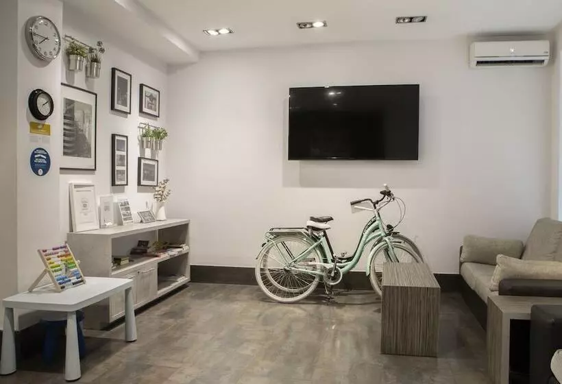 Fotos del hotel Petit Palace Tres Cruces:  13