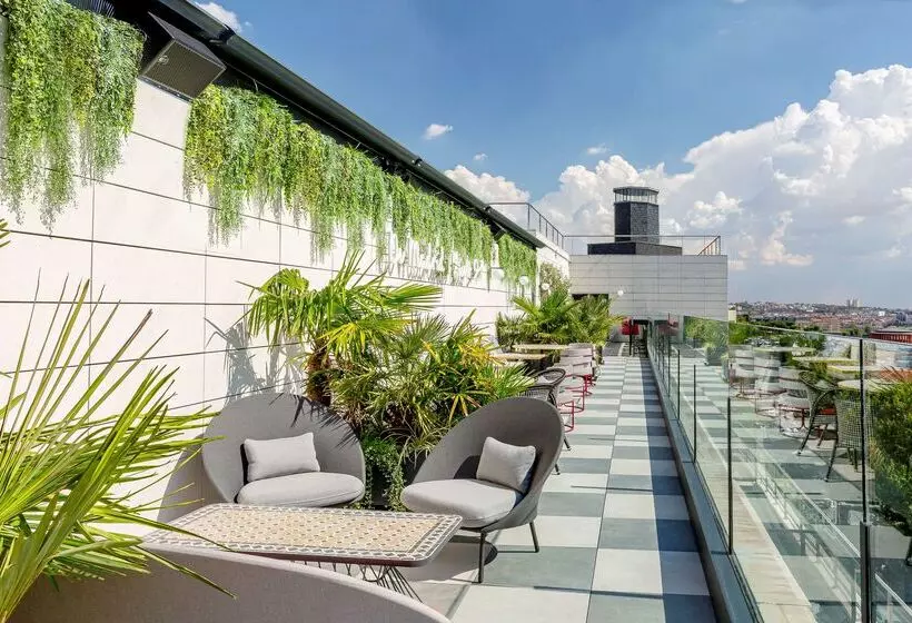 Fotos del hotel Paseo Del Arte, A Member Of Radisson Individuals:  7