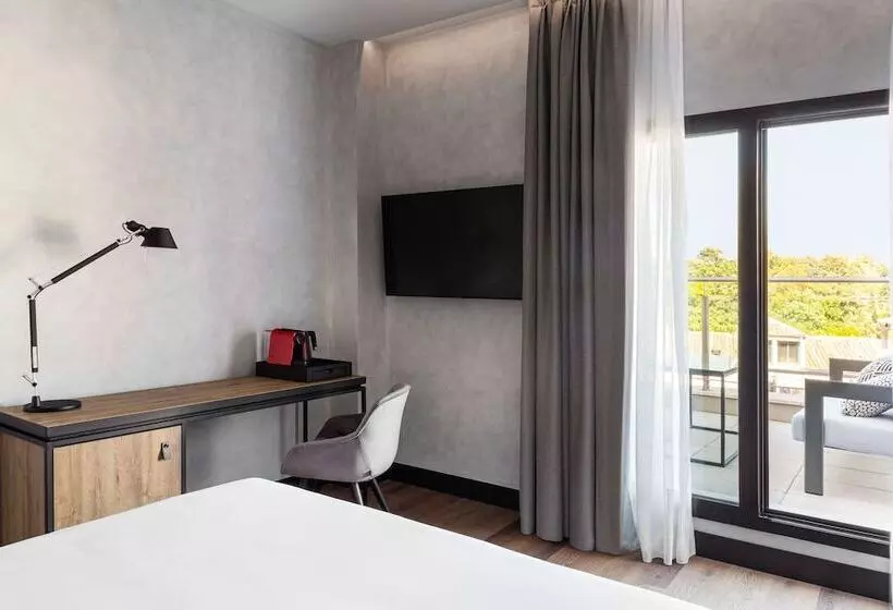Fotos del hotel Paseo Del Arte, A Member Of Radisson Individuals:  11