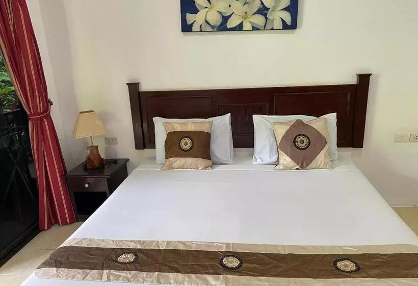 Fotos del hotel The Hill Resort:  19