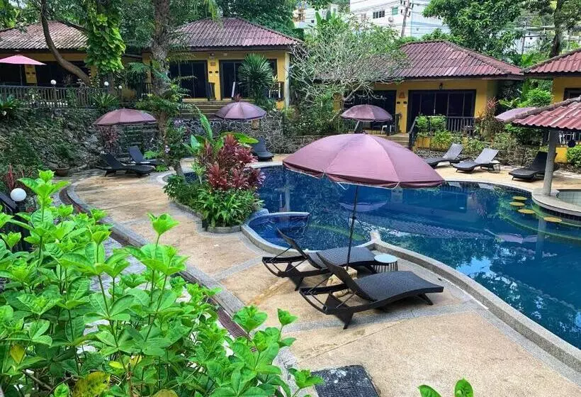 Fotos del hotel The Hill Resort:  18