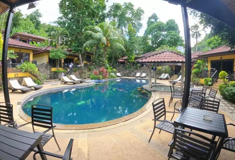 Fotos del hotel The Hill Resort:  16