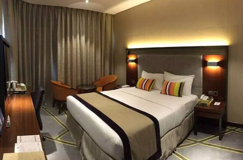 Fotos del hotel Versailles By Raviz:  14