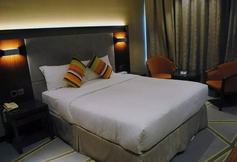 Fotos del hotel Versailles By Raviz:  68