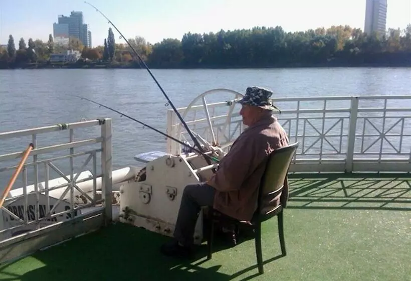 Fotos del hotel Botel Marina:  13