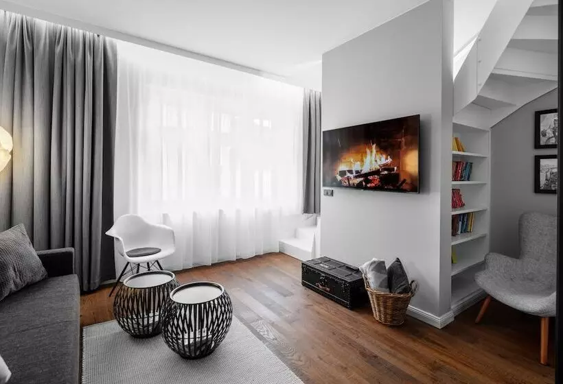 Fotos del hotel Mánes:  2