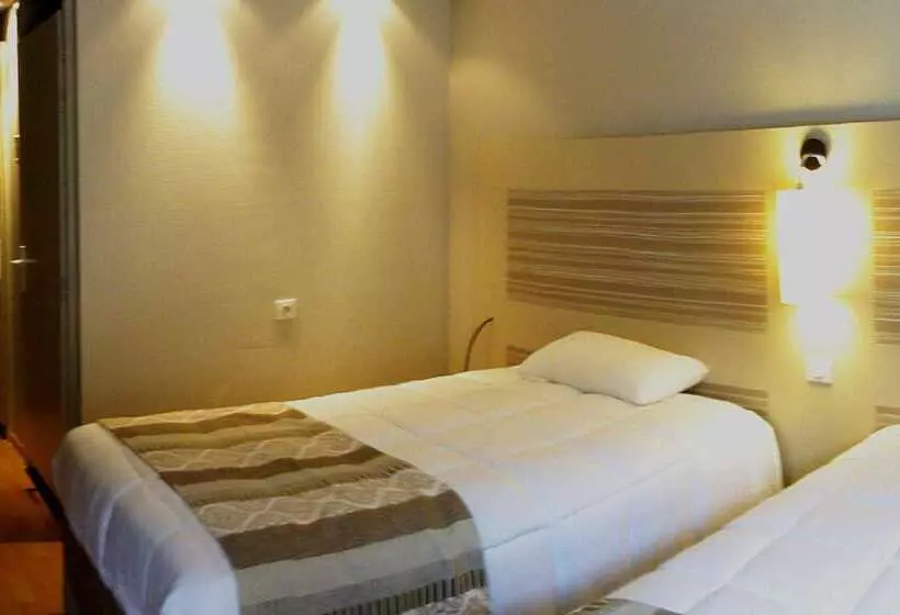 Fotos del hotel Kyriad Toulouse Sud  Roques:  22